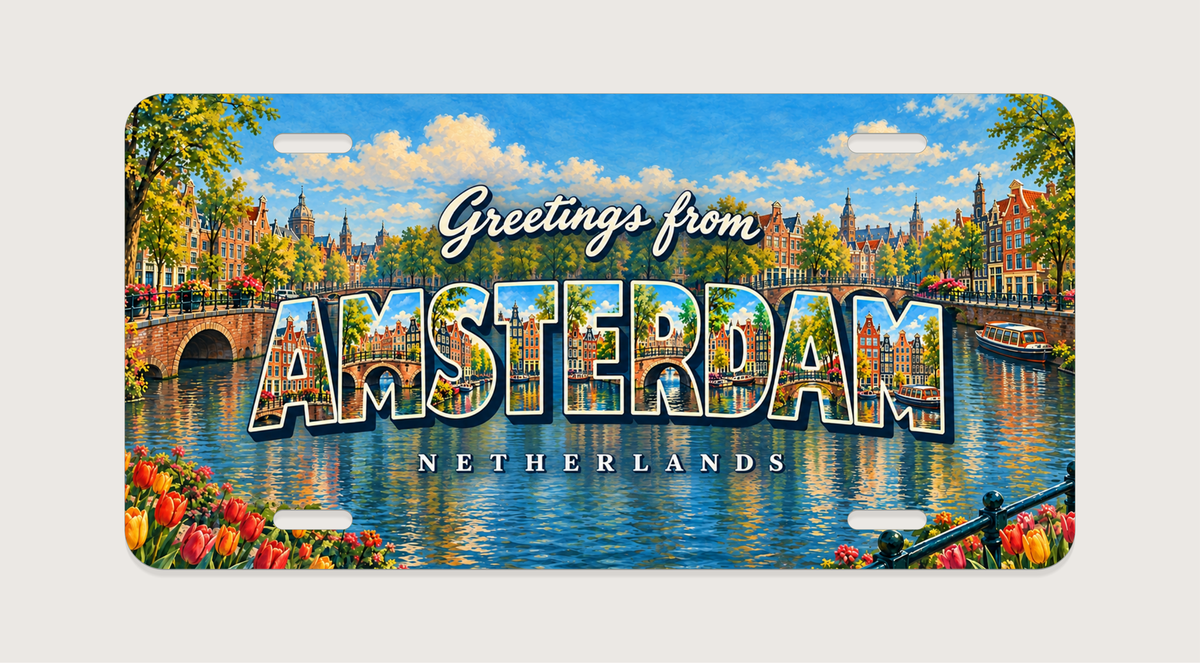 アムステルダム AMSTERDAM 運河、切妻屋根の家並み、アーチ橋、水辺の木々を文字内に描いたご当地プレート 完成イメージ