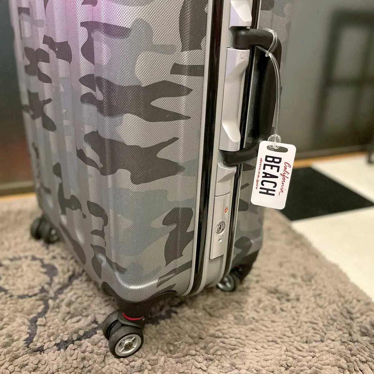 benefit luggage tag ラゲージタグ　ケース
